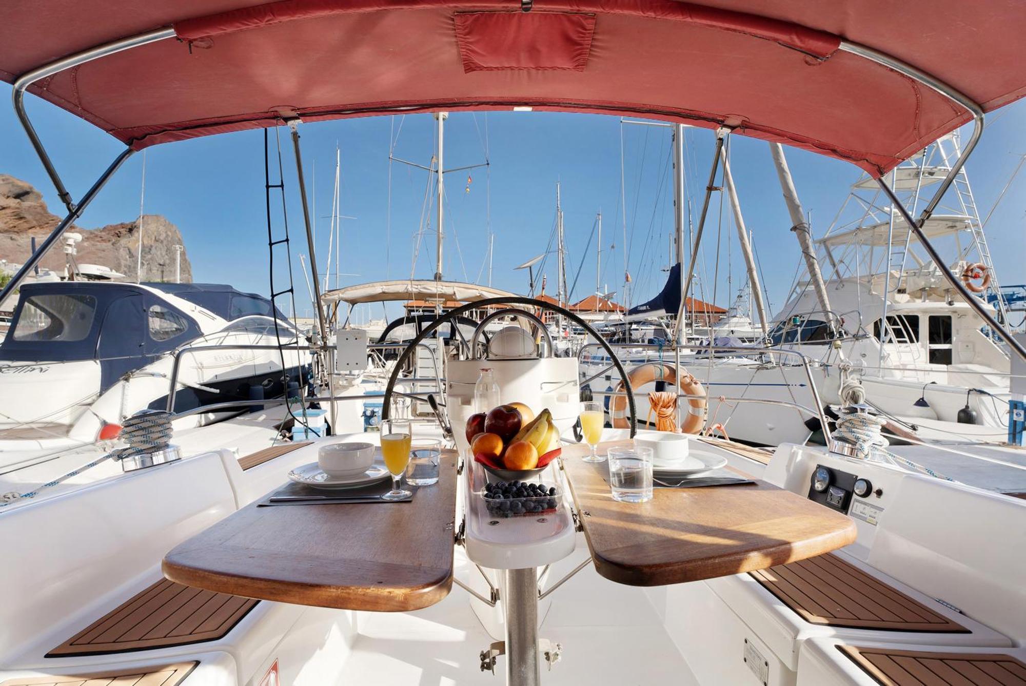 فندق Pato Lucas Sail Boat San Sebastián de la Gomera المظهر الخارجي الصورة